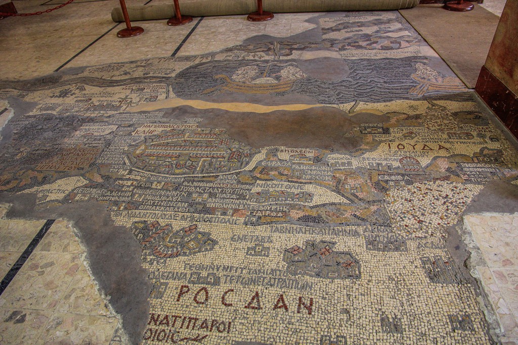 mosaico visto a pavimento