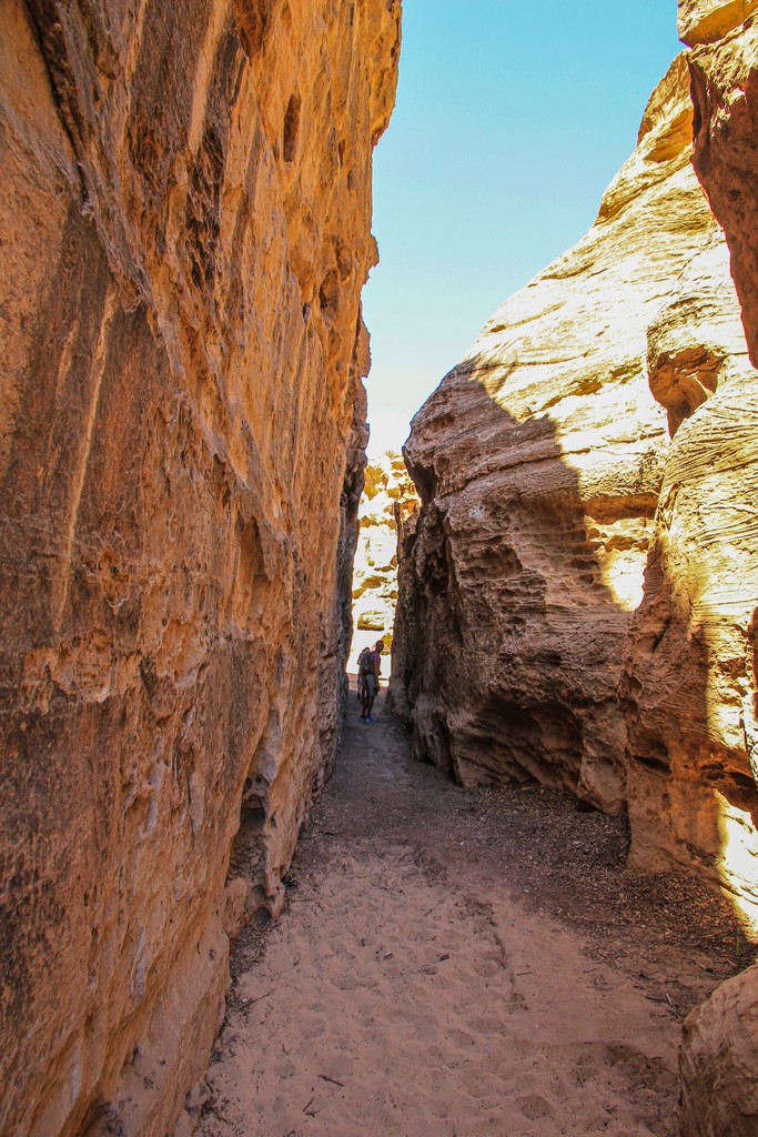 stretto passaggio nel canyon