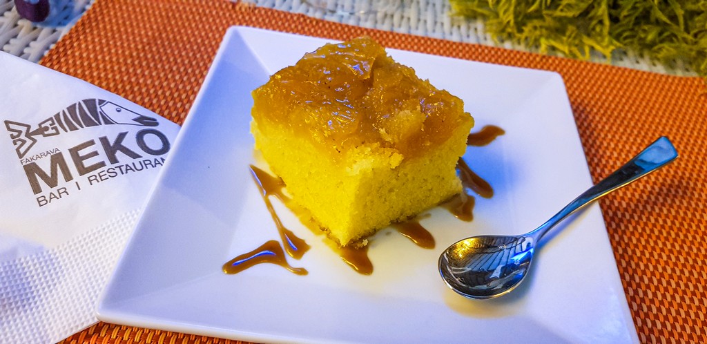 tortino con cucchiaino