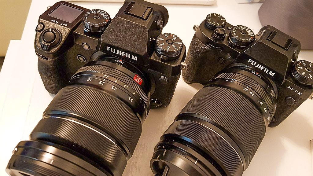 Fotocamere Fujifilm mirrorless XH1 e XT2
