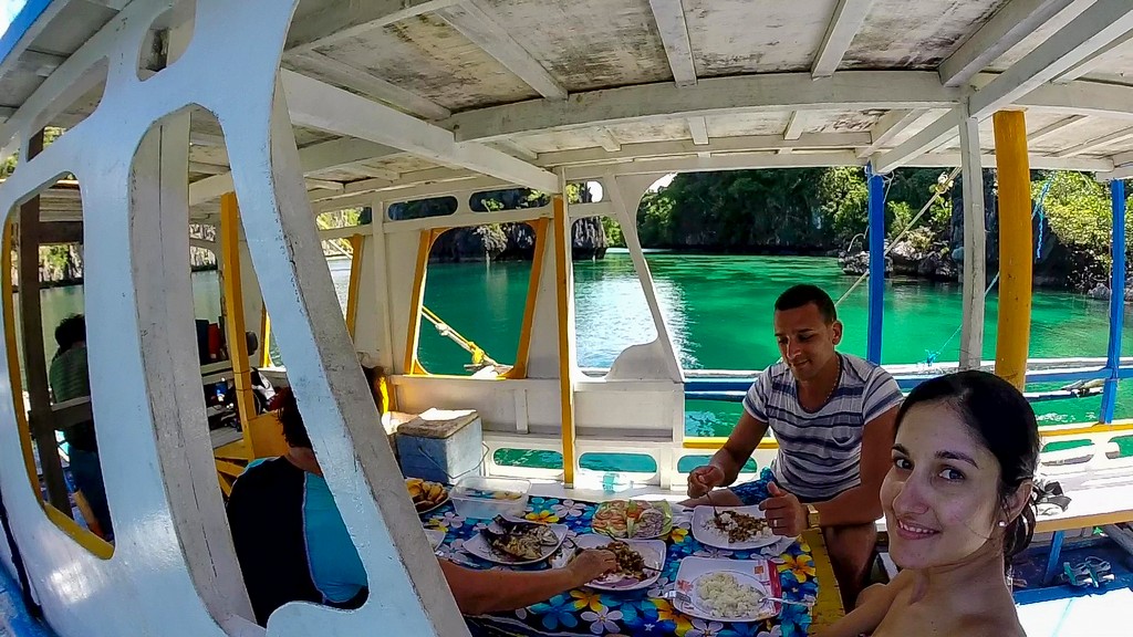 pranzo in mezzo alla laguna sulla barca