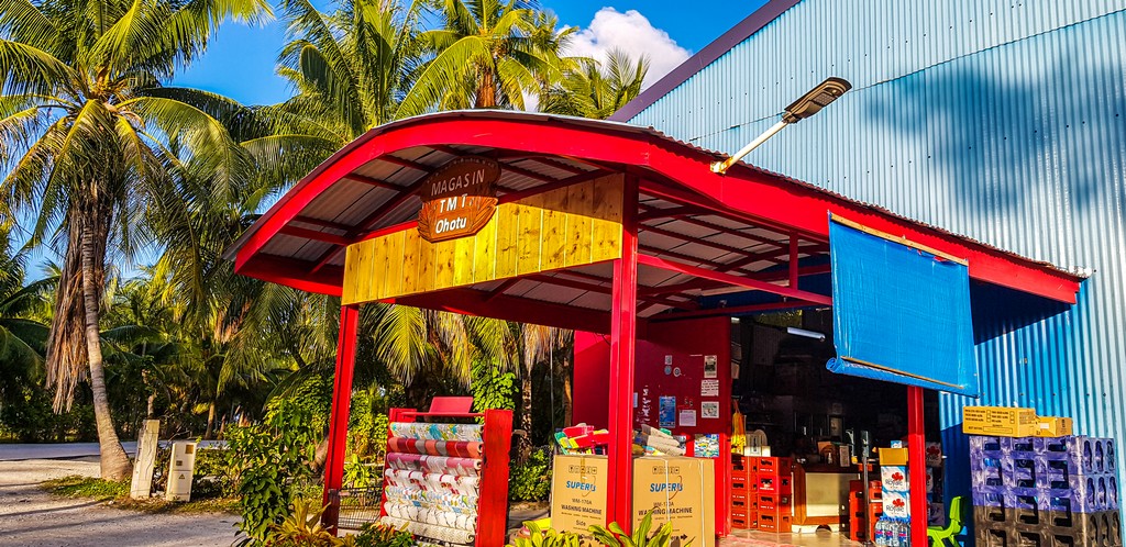 guida a Rangiroa, supermarket locale