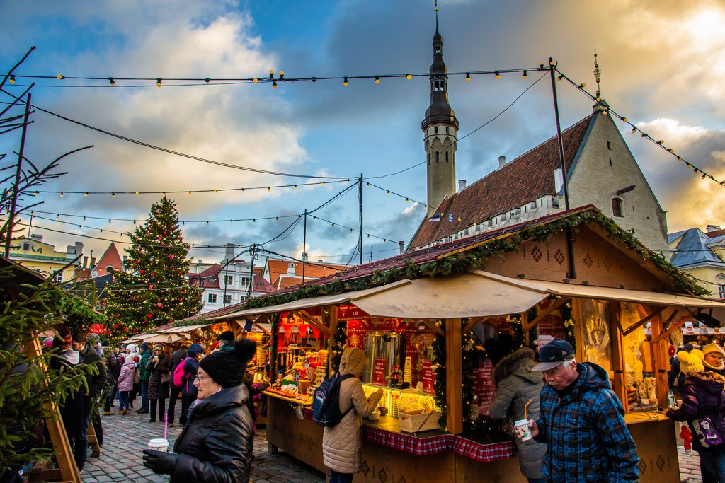 mercatini di natale in piazza del municipio