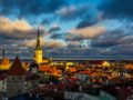 vista di tallinn dal bevedere di toompea