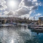 visita a vittoriosa cospicua e senglea sole si specchia sul porto con barche