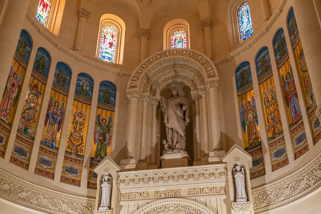 interno della chiesa