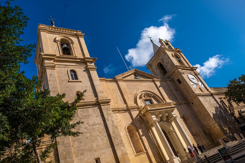 Guida alla Co-Cattedrale di San Giovanni facciata esterna cattedrale