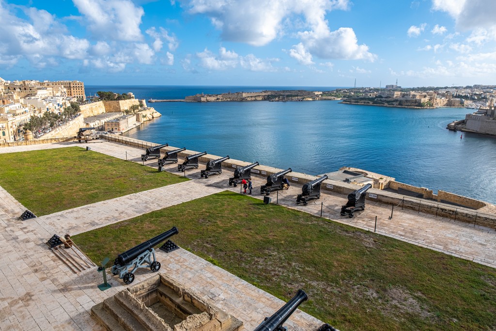 cosa vedere a la Valletta vista dall'alto della baia