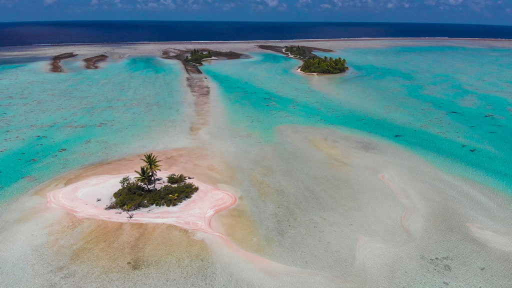 Escursione alle Sables Roses di Fakarava