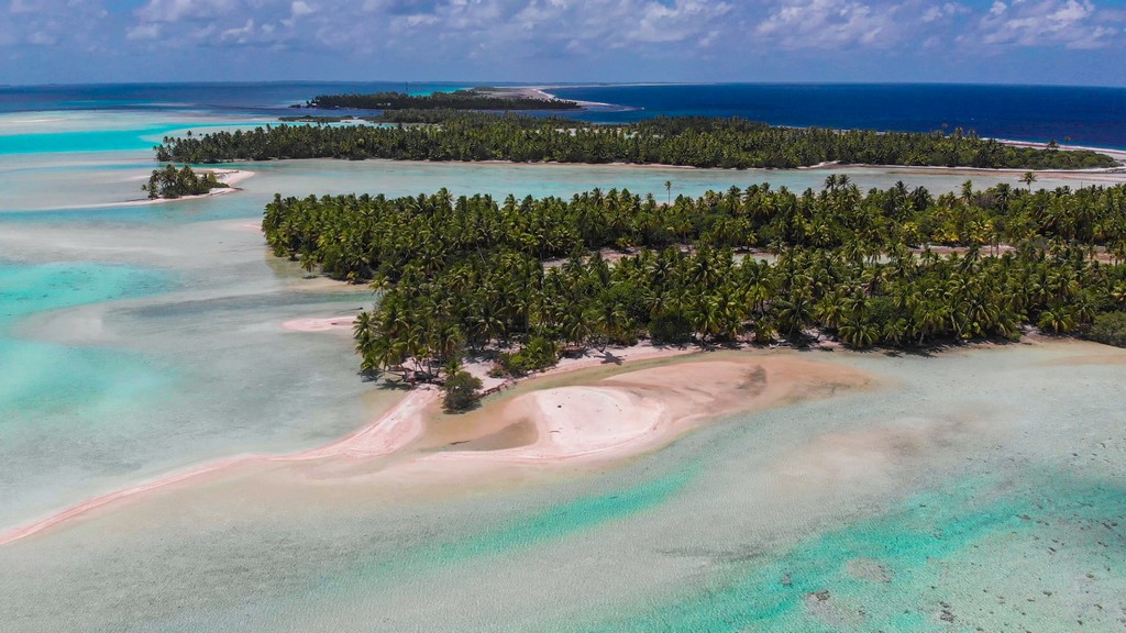 Escursione alle Sables Roses di Fakarava