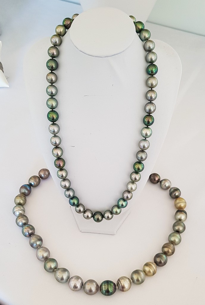 collane di perle nere di Tahiti
