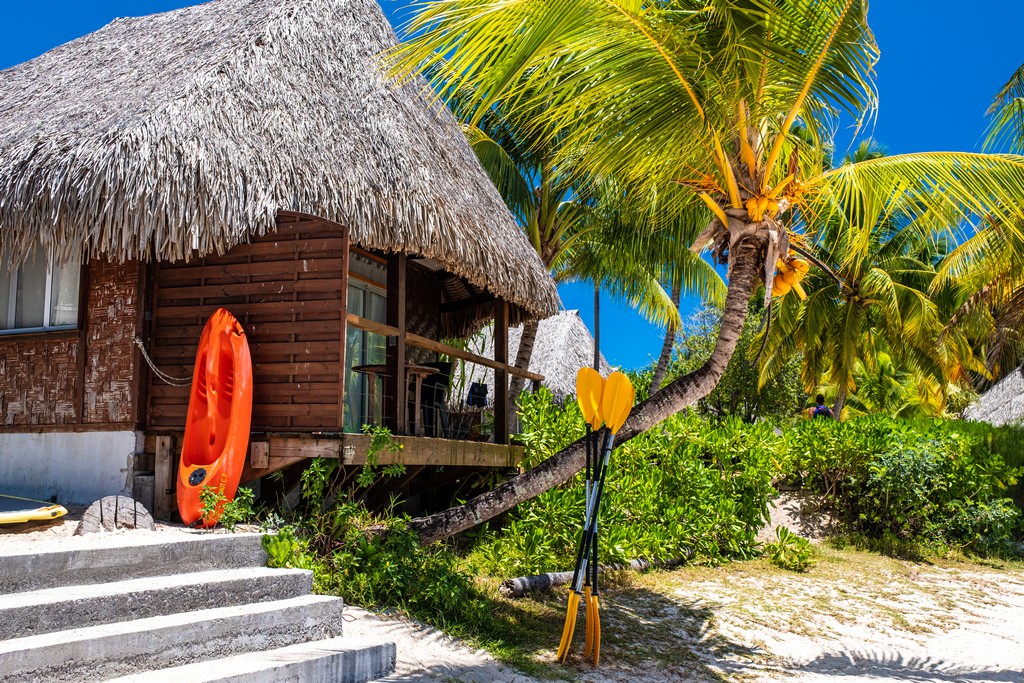 guida a Moorea bungalow sulla spiaggia