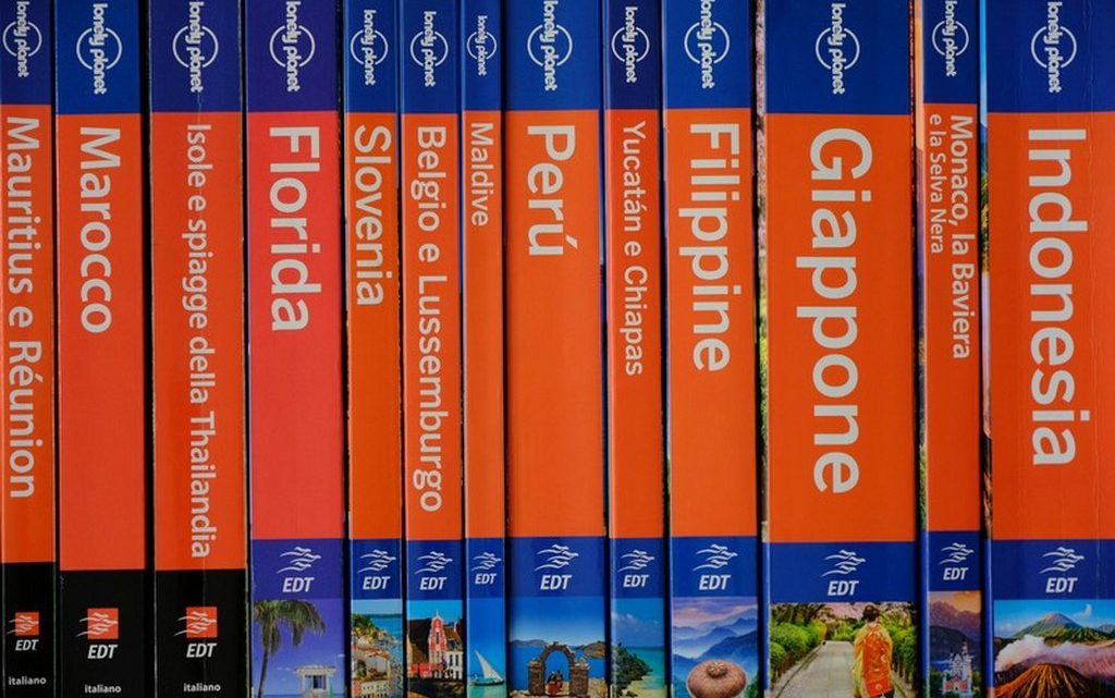 guide lonely planet viste da dorso