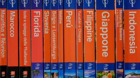 guide lonely planet viste da dorso