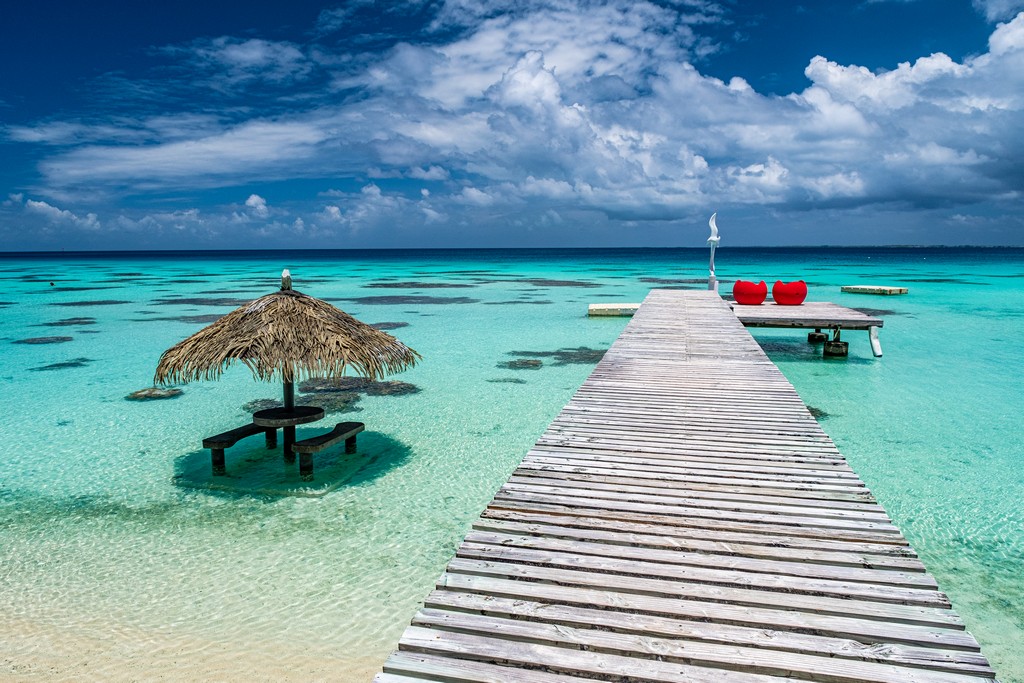 itinerario in polinesia francese fai da te seconda parte spiaggia con pontile