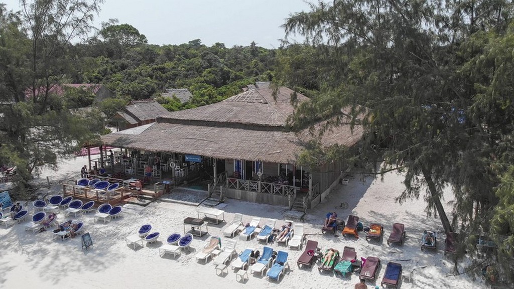 Guida a Koh Rong Samloem vista del resort dall'alto