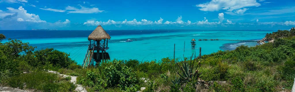 Guida a Isla Mujeres vista del mare dall'alto