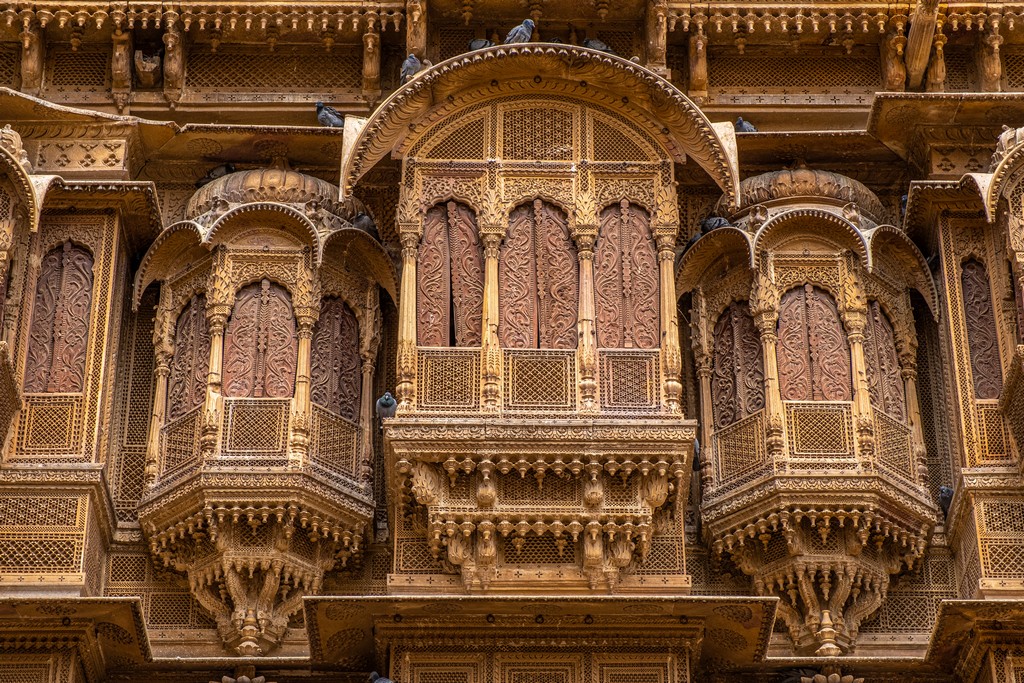 Cosa vedere a Jaisalmer balconi intarsiati