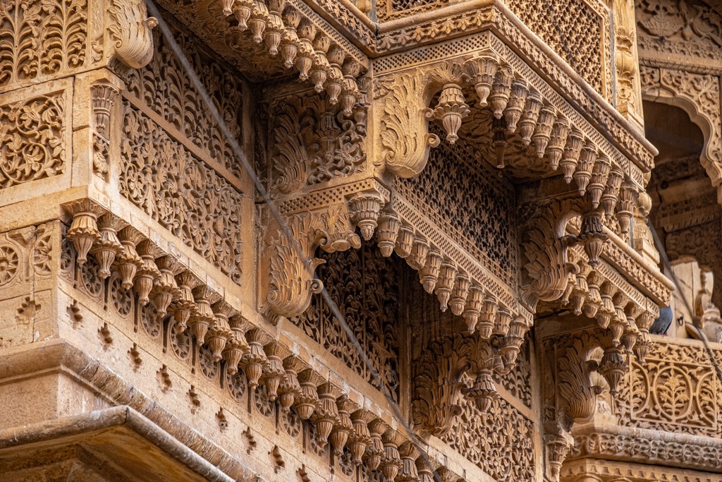 Cosa vedere a Jaisalmer decorazioni nella pietra