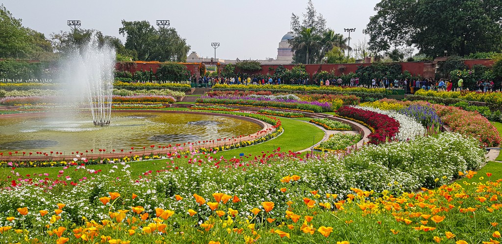 Visitare i Mughal Gardens giardino circolare