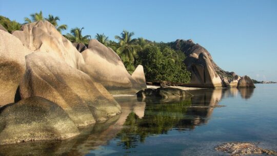 come organizzare seychelles fai da te scogliere di granito nell'acqua