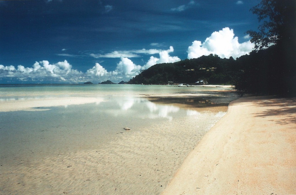 spiaggia in bassa marea