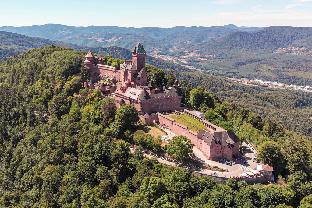 Guida alla Route des Vins nord vista del castello dall'alto