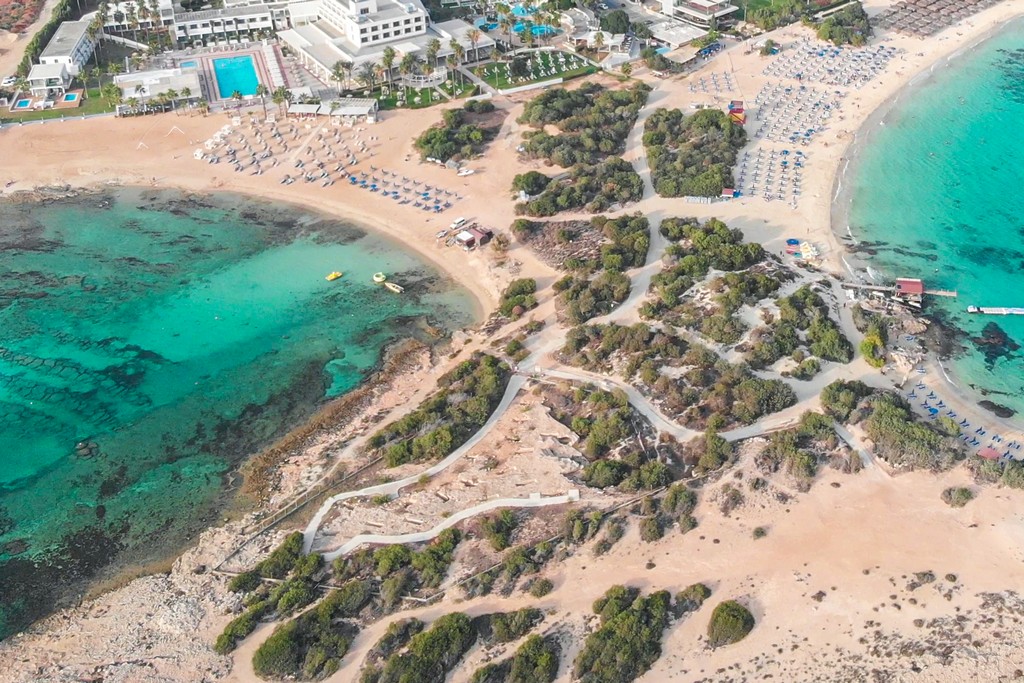 migliori spiagge di Cipro vista della spiaggia dall'alto