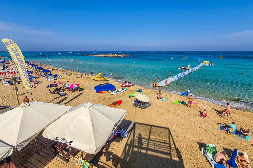 vista della spiaggia