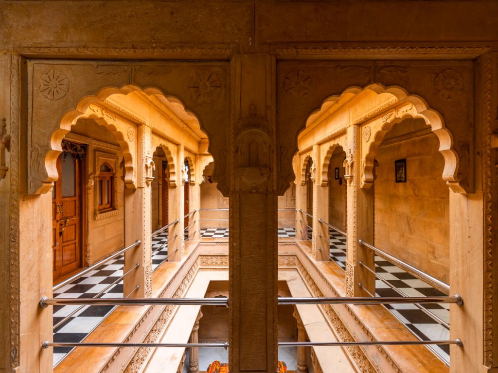 Dove dormire a Jaisalmer cortile