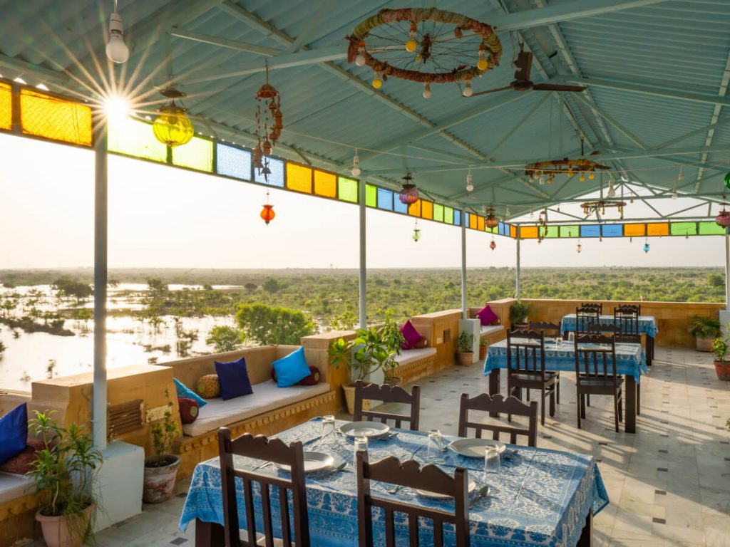Dove dormire a Jaisalmer roof top ristorante