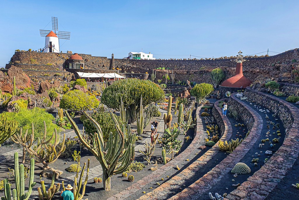 10 luoghi da non perdere a Lanzarote giardino di cactus