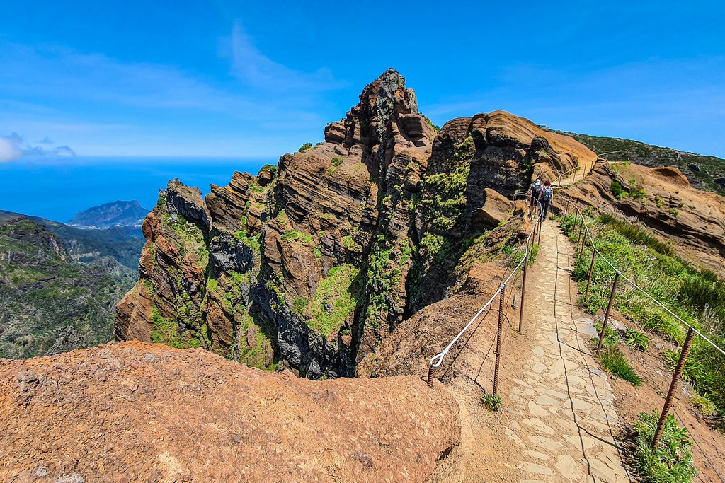 Guida alla Vereda do Areeiro vista panoramica sui monti