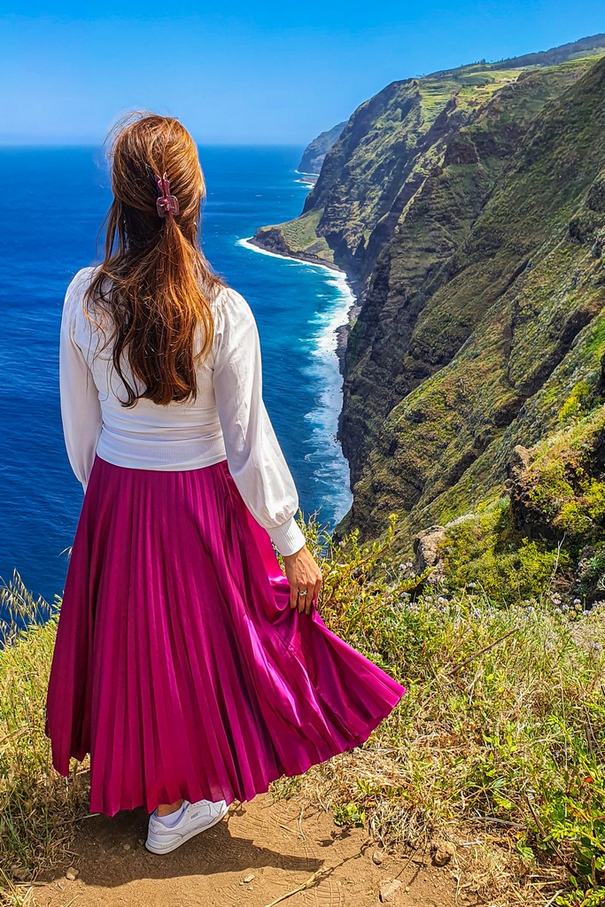 luoghi più instagrammabili di Madeira panorama con  ragazza