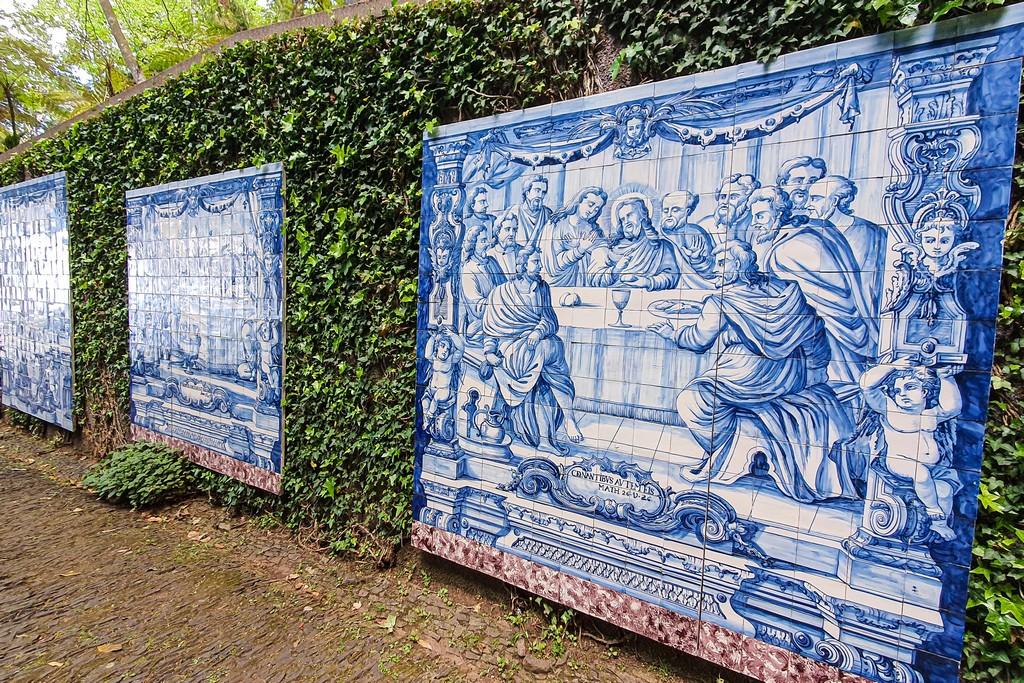 Visita al Monte Palace Tropical Garden 
 pannelli di ceramica