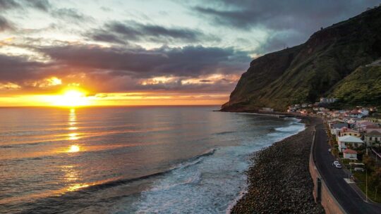 tramonto sul mare