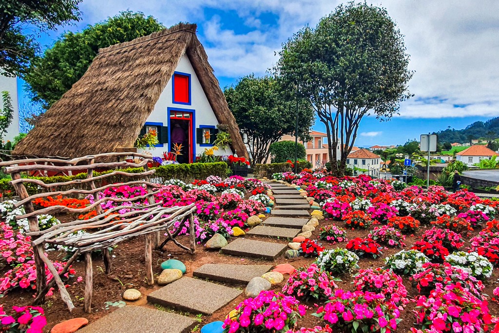 Visita a Santana e le case tipiche di Madeira