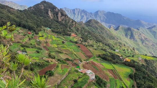 Come organizzare un viaggio alle Canarie fai da te